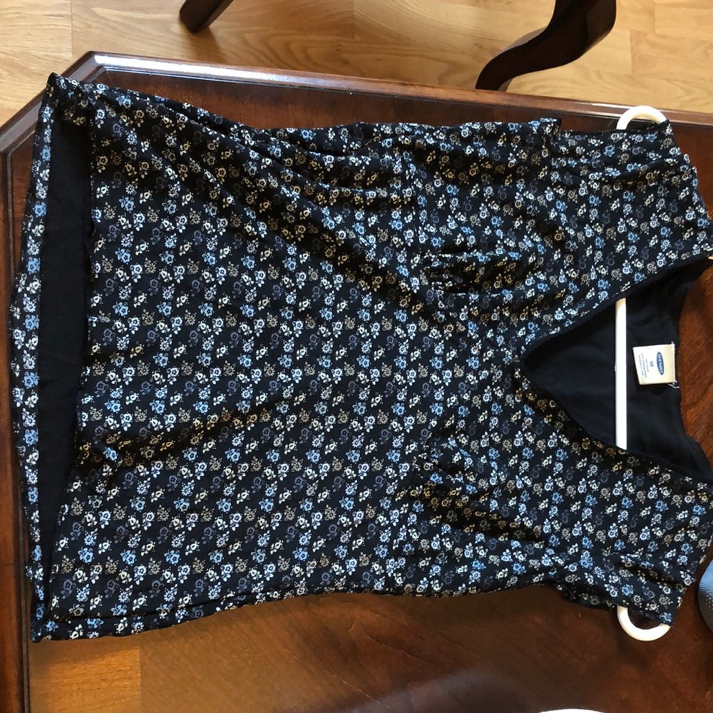 Old navy shirt